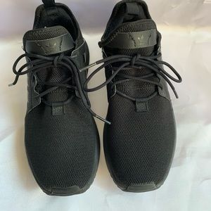 Black Adidas Sneakers